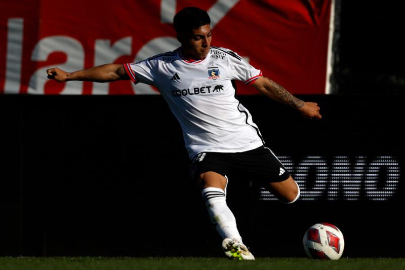 Jordhy Thompson fue separado del plantel de Colo Colo. Crédito: Photosport.