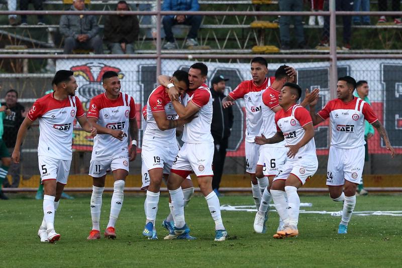 Unión San Felipe se quedó con la victoria ante Santiago Wanderers / Photosport