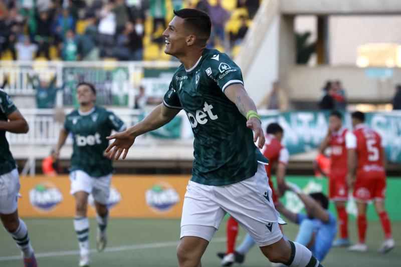 Lucas Cepeda sentenció la victoria de Santiago Wanderers ante Unión San Felipe. (Photosport)