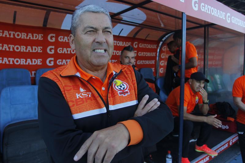 Gustavo Huerta quiere darle el segundo título de la historia a Cobresal. / Photosport