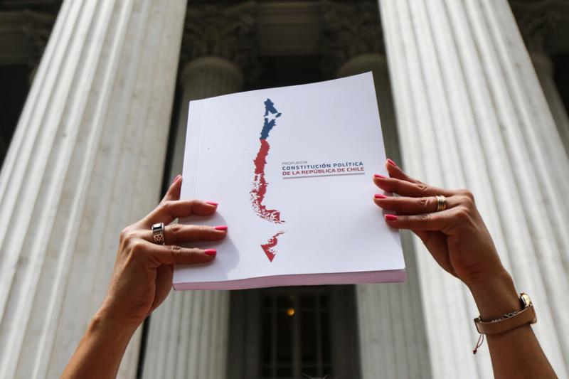 Agencia Uno - Propuesta de nueva Constitución que será sometida a plebiscito