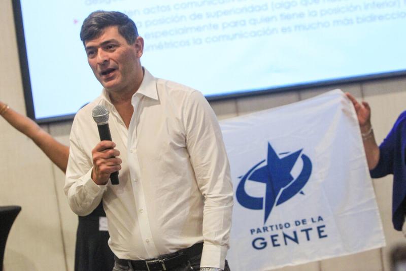 Agencia Uno - Excandidato del PDG Franco Parisi