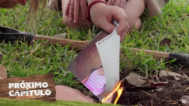 Canal 13 - Junior Playboy quema foto de Pamela Díaz en Tierra Brava