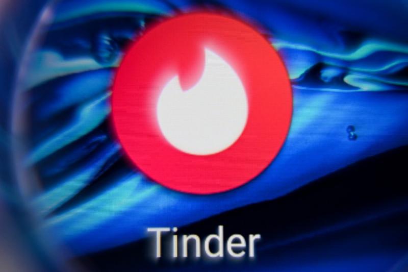 AFP - Tinder: revisa en qué consiste la suscripción de casi 440 mil pesos mensuales