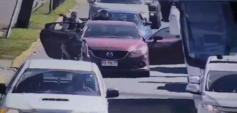 Gentileza - Hombre murió tras lanzarse desde puente Calle-Calle en Valdivia