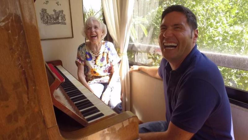 Archivo Canal 13 - Carmen Barros y Pancho Saavedra