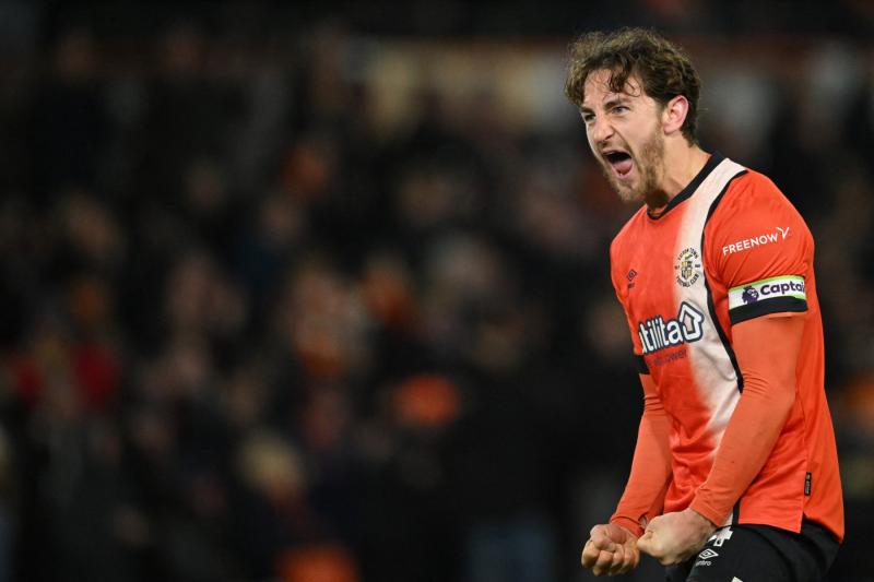 AFP - Reuters - El galés Tom Lockyer, capitán del Luton Town de la Premier League