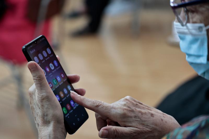 Agencia UNO referencial - Hombre enfrenta 3 años y medio de cárcel por estafar con una consola de videojuegos en plataforma de compra y venta en España