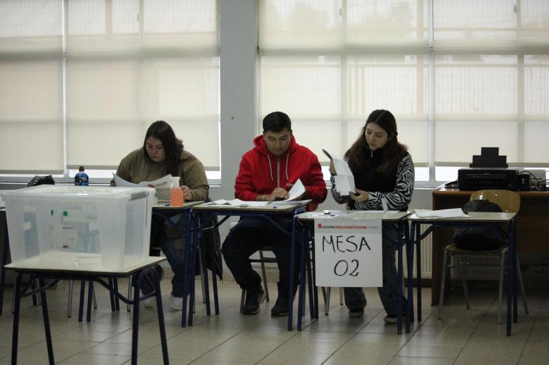 Agencia Uno - ¿A qué hora abren las mesas para votar en las elecciones de este domingo 17 de diciembre?