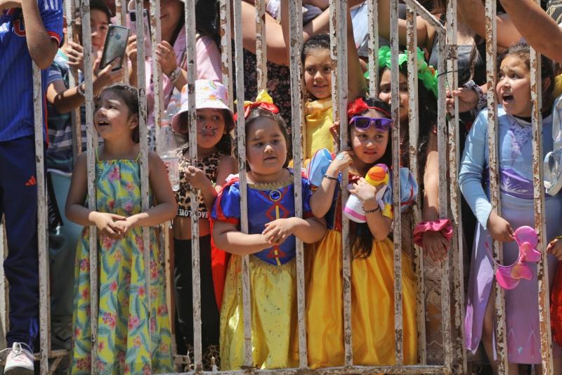 Agencia Uno - Paris Parade