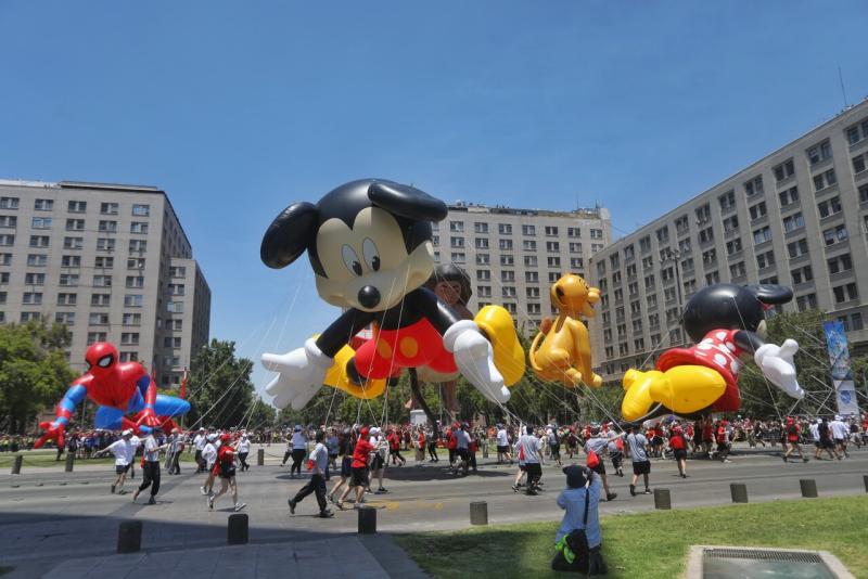 Agencia Uno - Paris Parade