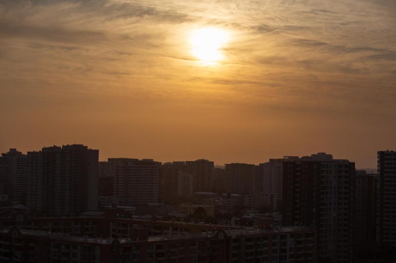 Agencia Uno - Humo en Santiago por incendios forestales (referencial)