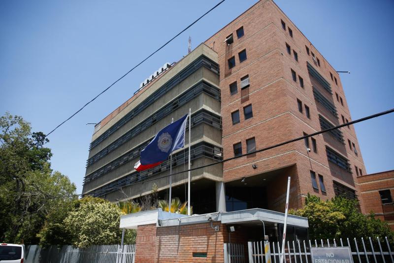 Agencia Uno - Daniel Andrade y Carlos Contreras detenidos en el cuartel Borgoño por el caso Democracia Viva