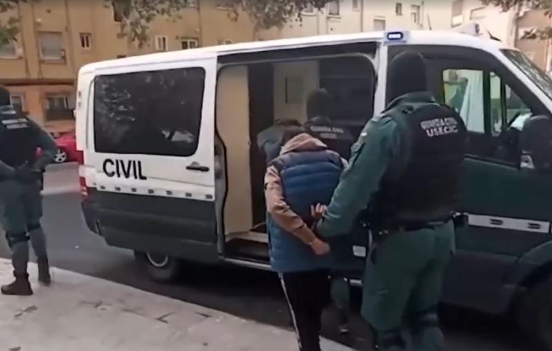 T13 - Banda de chilenos robaban en España