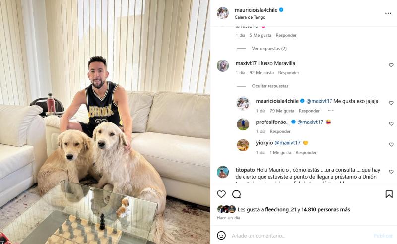 Mauricio Isla compartió este registro con sus perros en Calera de Tango / Instagram