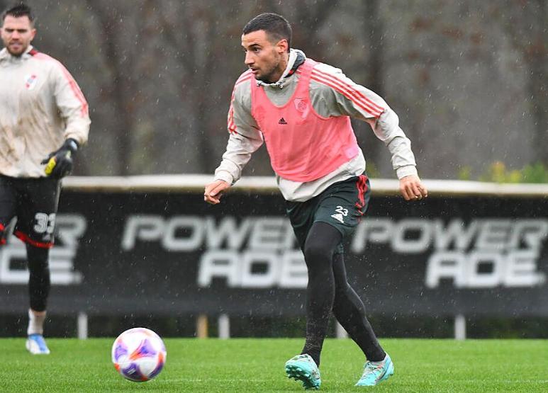 Emanuel Mammana suena en Colo Colo - Crédito: @emanuel_mammana24