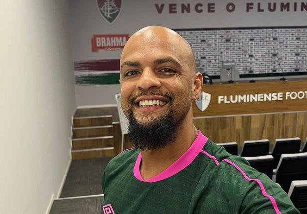 Instagram - Felipe Melo