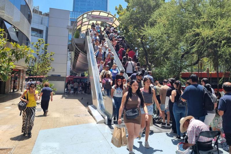 Agencia Uno - pedirán flexibilizar apertura del comercio el día del Plebiscito