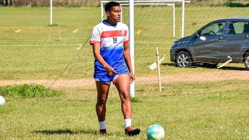 Futbolista fue encontrado muerto en Uruguay: Dejó mensaje en WhatsApp revelando su depresión y se suicidó