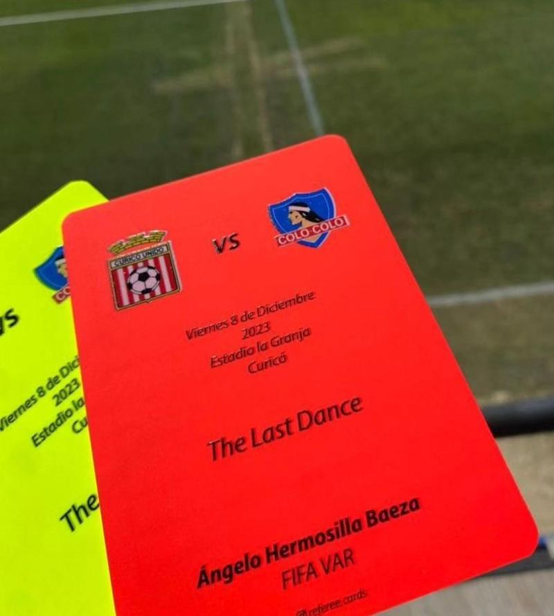 Así eran las tarjetas de Ángelo Hermosilla en su último partido - Créditos: Redes sociales