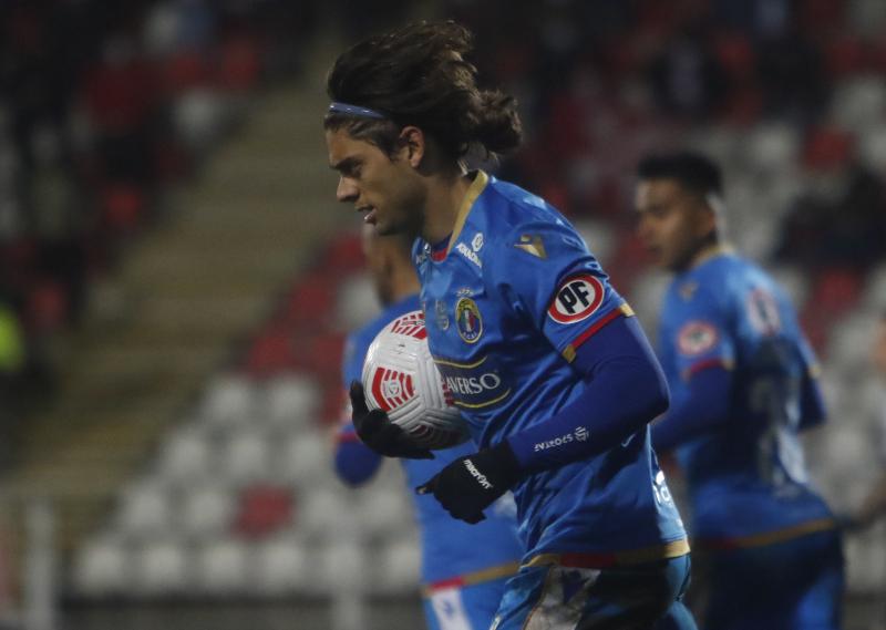Ex seleccionado nacional habría sido ofrecido a Colo Colo para la temporada 2024. Imagen: Photosport.