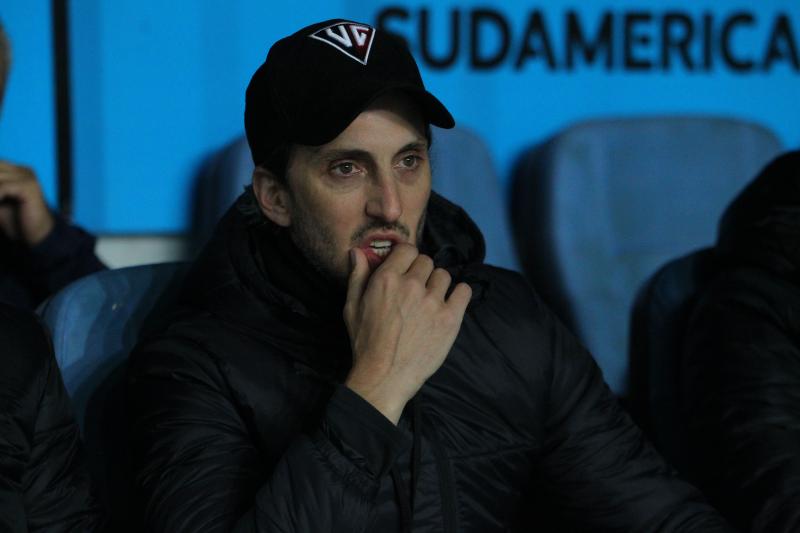 Luis Zubeldía le dijo que no a Colo Colo - Créditos: Photosport