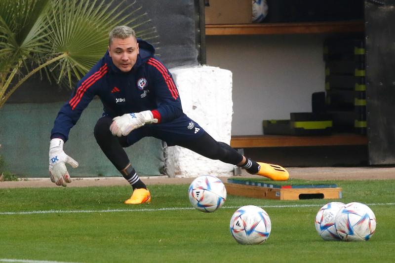 Cristóbal Campos pasó del cielo al infierno durante el año 2023. / Photosport