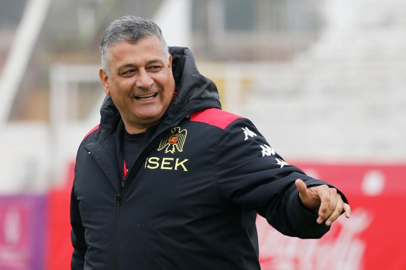 Ronald Fuentes sueña con dirigir U de Chile - Crédito: Photosport.