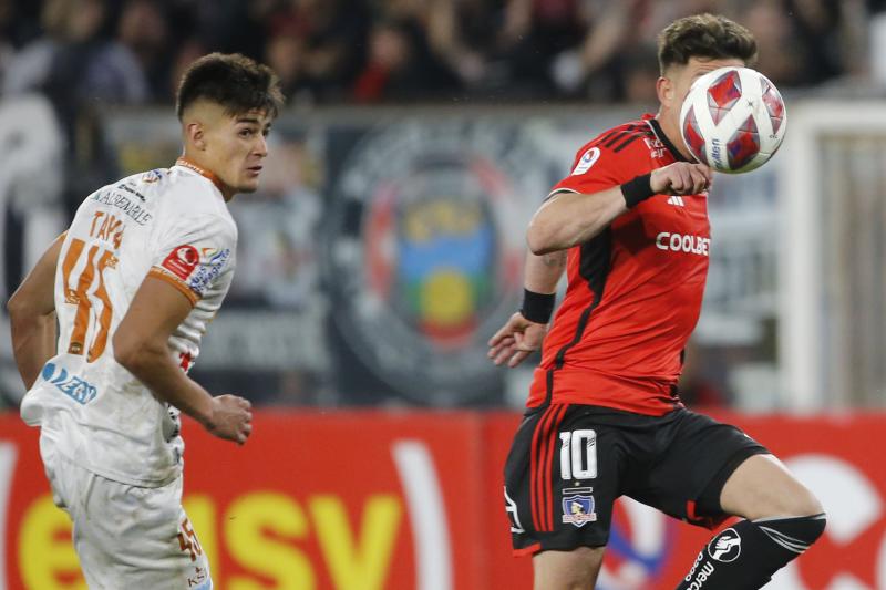 Bastián Tapia continuaría en Cobreloa tras no ser considerado en la U de Chile. (Photosport)