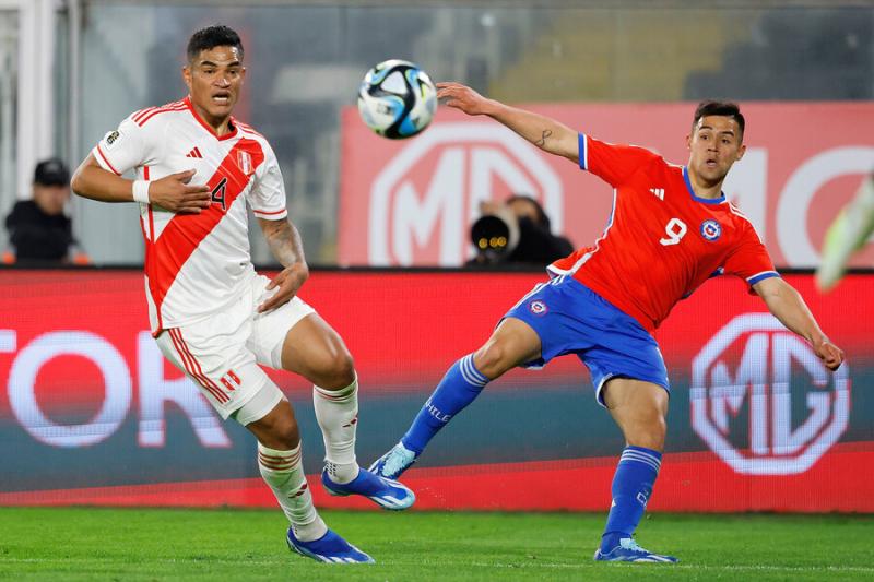 Alexander Aravena liderará el ataque de la Roja Sub 23 - Crédito: Photosport.