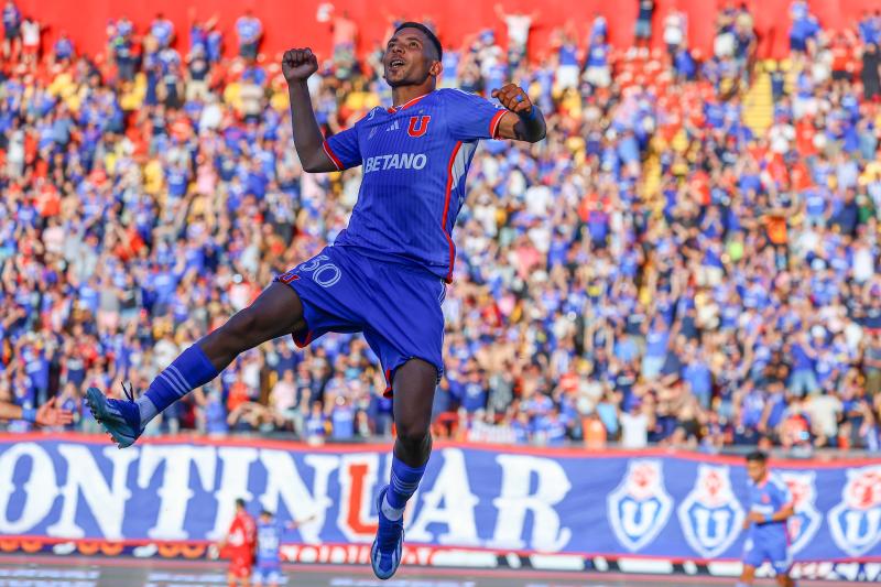 Cristian Palacios anotó dos goles en el triunfo de U de Chile - Créditos: Photosport