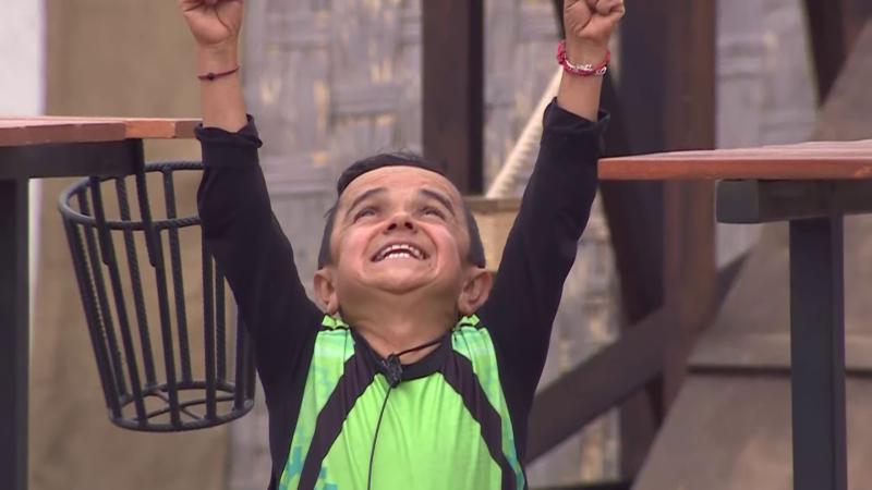 Junior Playboy en Tierra Brava: "Son todos son mis juguetes”