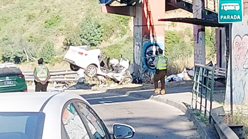 Accidente en Viña del Mar deja dos fallecidos y tres heridos de gravedad