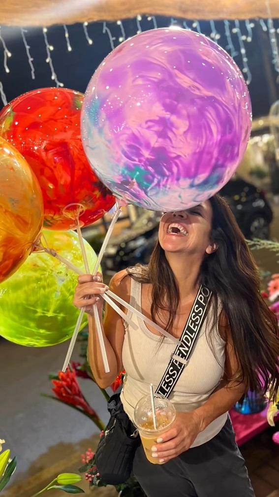 Instagram - Karla Constant