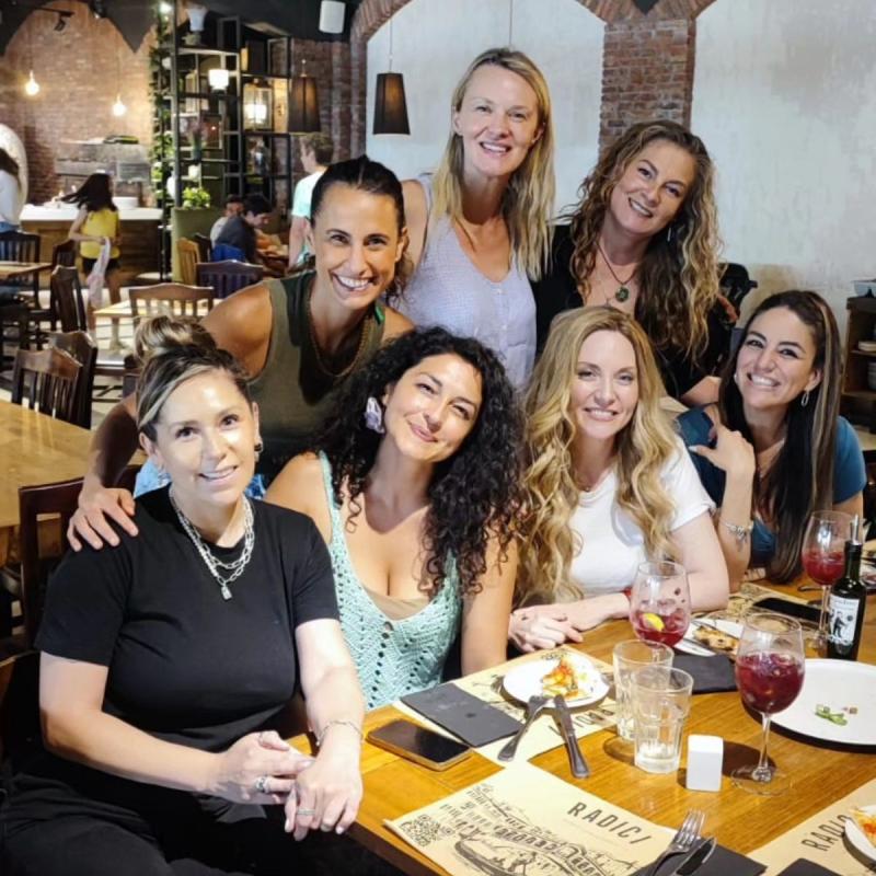 Instagram (@lamadreloca_) - Granjeras