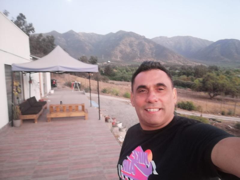 Hugo Bravo, exfutbolista y hermano de Jorge Valdivia. / Foto: Facebook Hugo Bravo Toro