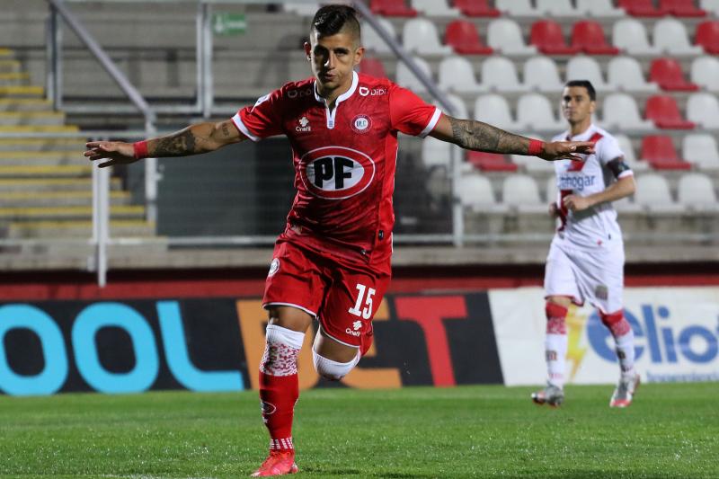 Nicolás Stefanelli durante su pasó por Unión La Calera. Ahora suena en Everton. / Agencia UNO