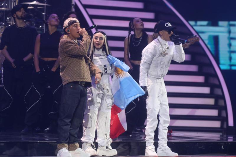 Agencia Uno - Nicki Nicole junto a Standly y Cris MJ en la Quinta Vergara.