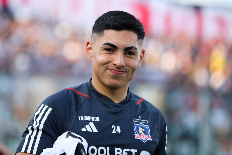 Jordhy Thompson quedó sin arraigo nacional y podrá viajar a Rusia para fichar por el Orenburg. (Agencia UNO)