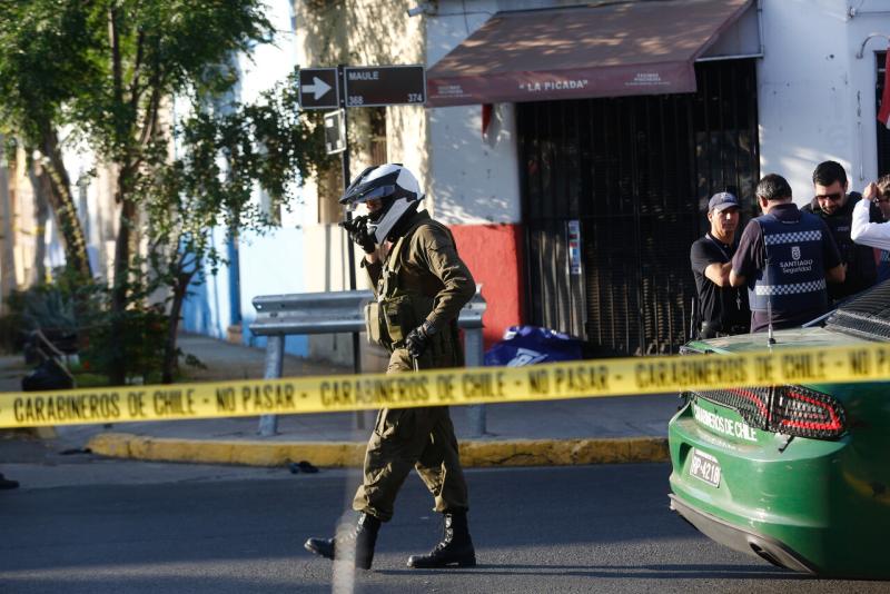 Delincuente falleció tras recibir disparo de carabinero - Agencia Uno