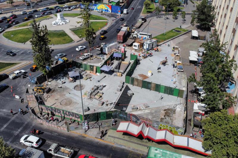 Agencia Uno - Salida principal de Baquedano