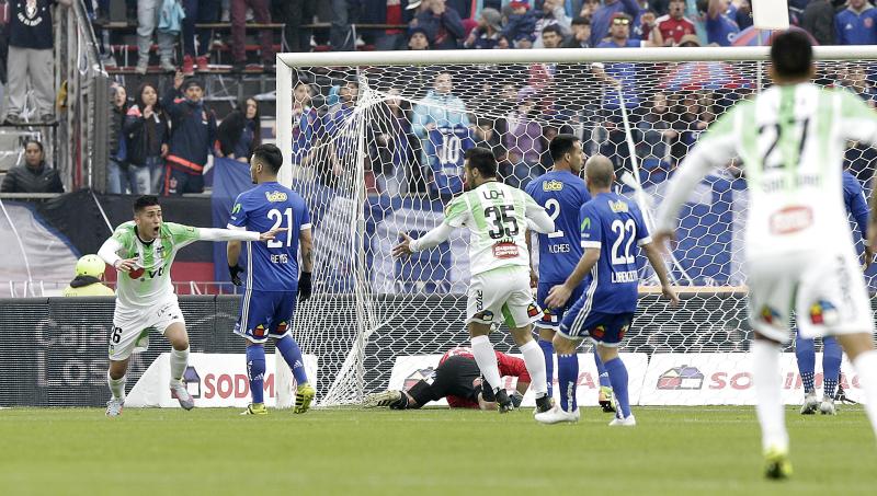 Matías Sepúlveda le anotó dos golazos a la U de Chile en el año 2017. (Agencia UNO)