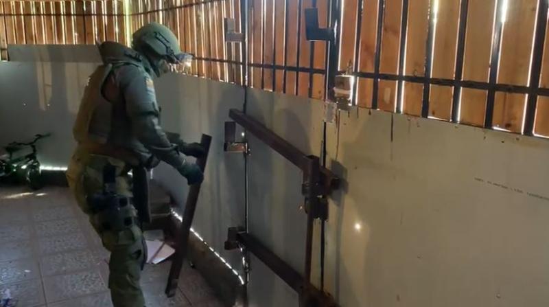 Carabineros allanó "casas búnker" usadas por narcotraficantes en Los Ángeles: 6 detenidos