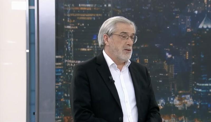 Presidente Consejo para la Transparencia y reuniones en casa de Zalaquett: "¿Alguien trabaja gratis en la industria del lobby?"