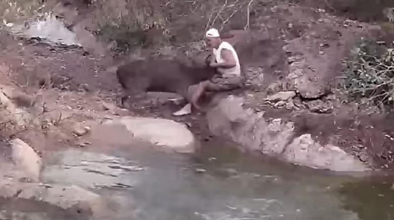 "Perrito" ataca a Frank Cuesta en su santuario de Tailandia