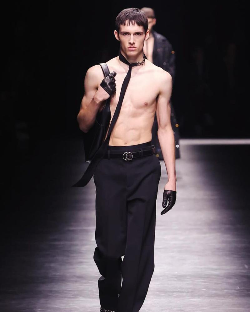 instagram - Lo "descubrieron" en la calle: la historia de Mateo Ruiz, el modelo chileno que triunfa en Gucci