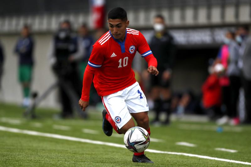 Jordhy Thompson abrió la puerta a olvidarse de la Roja y jugar por Ecuador - Créditos: Photosport