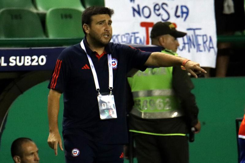Patricio Ormazábal se sumará al staff de la UC - Crédito: Photosport.