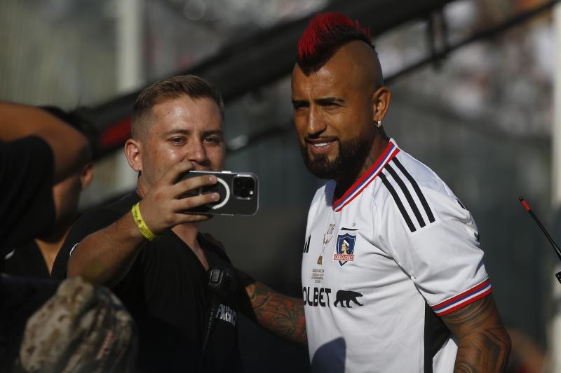 Arturo Vidal será el jugador mejor pagado del fútbol chileno. / Photosport