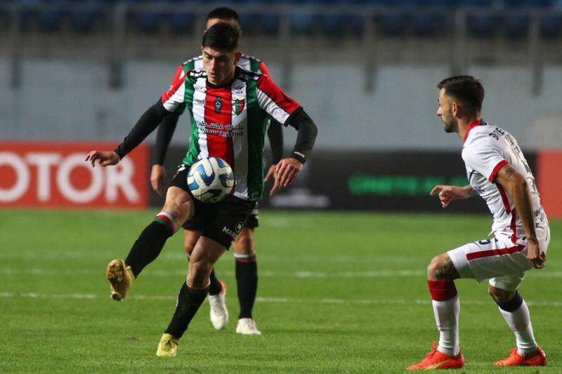 La menor asesinada en Maipú era familiar de Benjamín Rojas, promesa del fútbol chileno - Crédito: Photosport.
